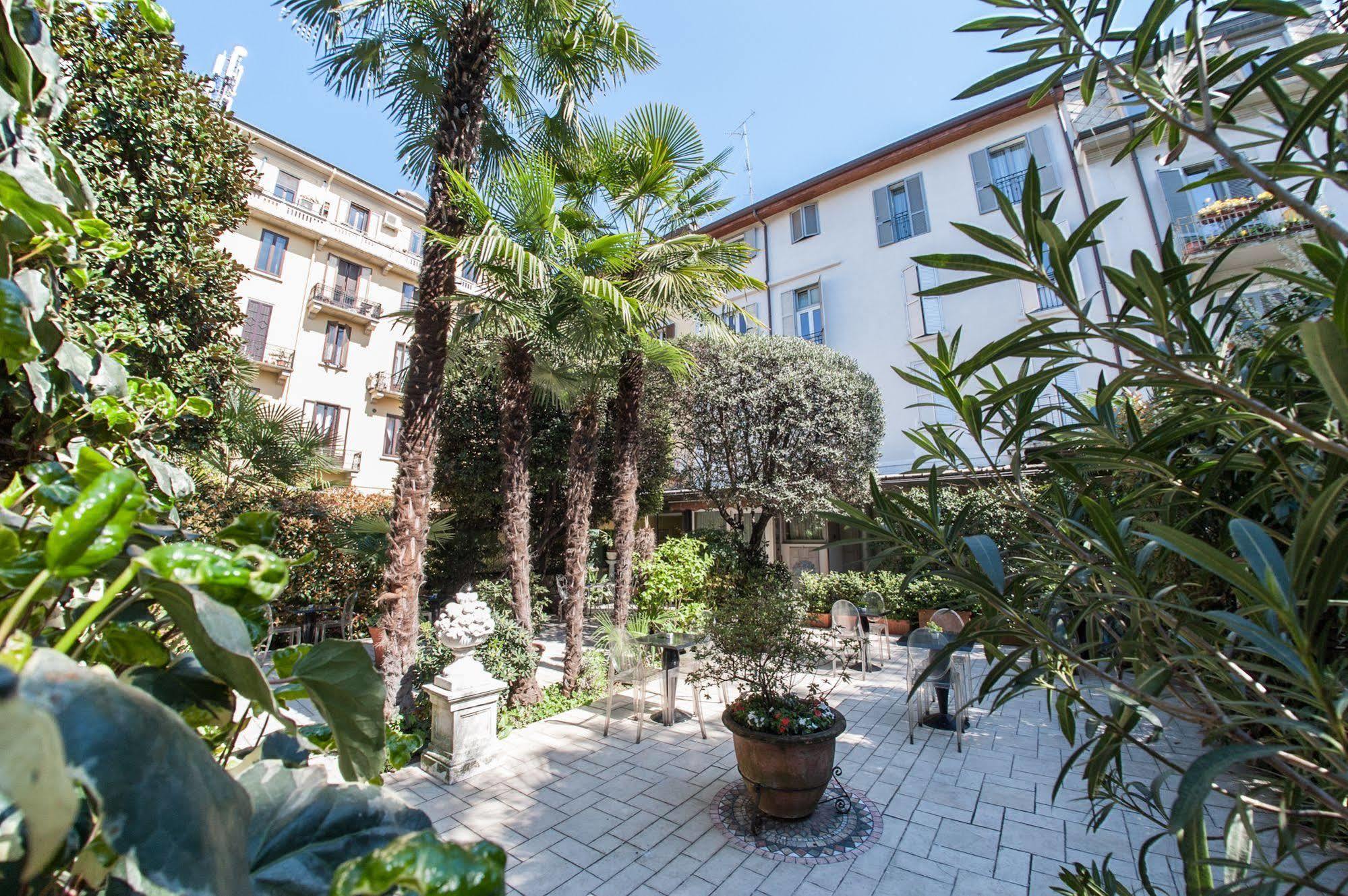 The Best Hotel Milánó Kültér fotó